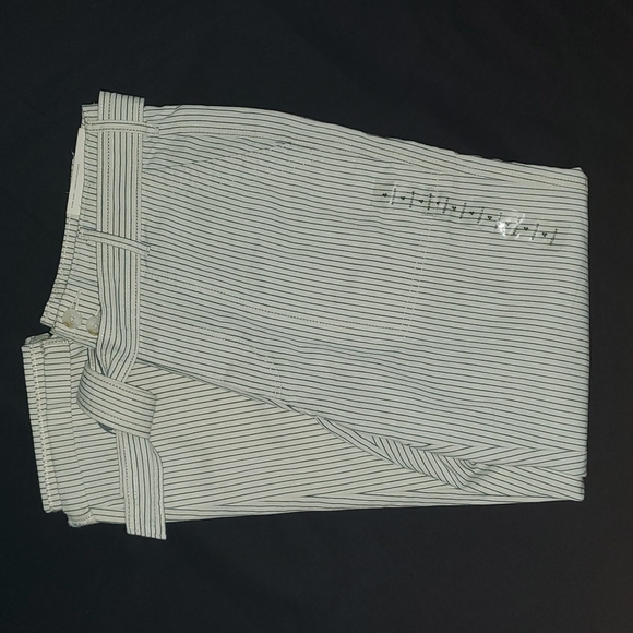 NWT American Eagle Hi-Rise Taper - Picture 2 of 16